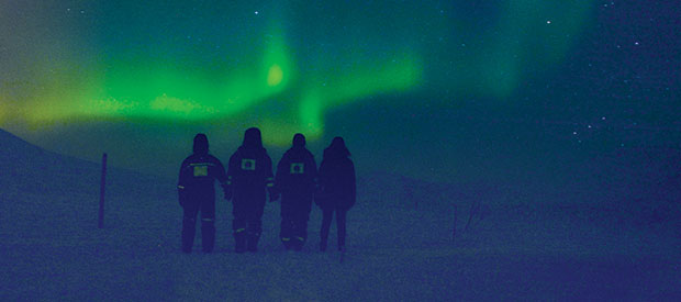 Students research trip to Norway, witnessing the aurora borealis