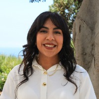 Headshot of Andrea Velasquez-Mejia