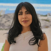 Headshot of Andrea Velasquez-Mejia