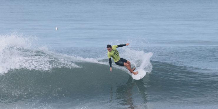 Seaver surf student riding a wave