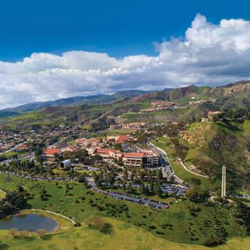 Aerial view of Pepperdine University Malibu campus